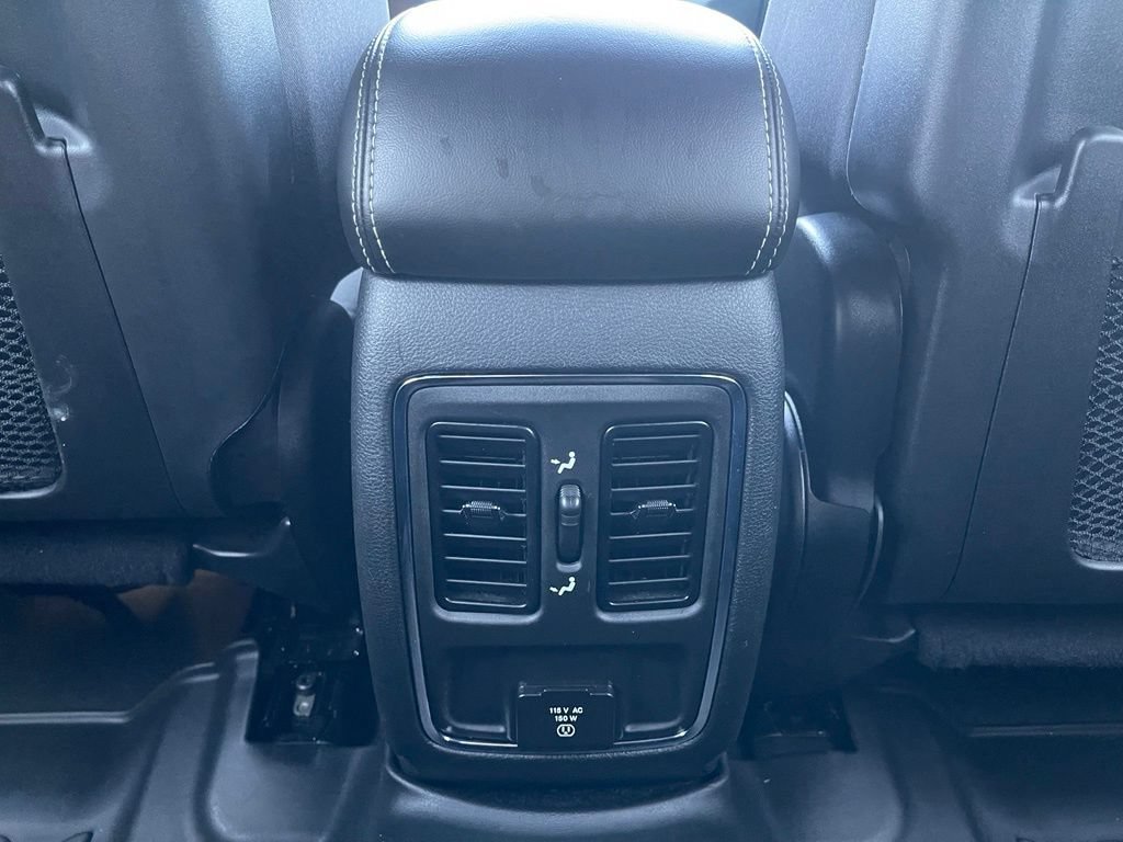Used 2021 Jeep Grand Cherokee Freedom Edition AWD/4WD image 38