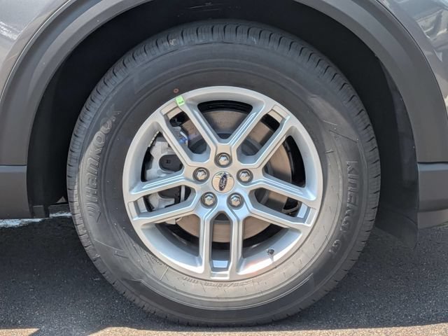 New 2026 Ford Explorer Active AWD/4WD image 30