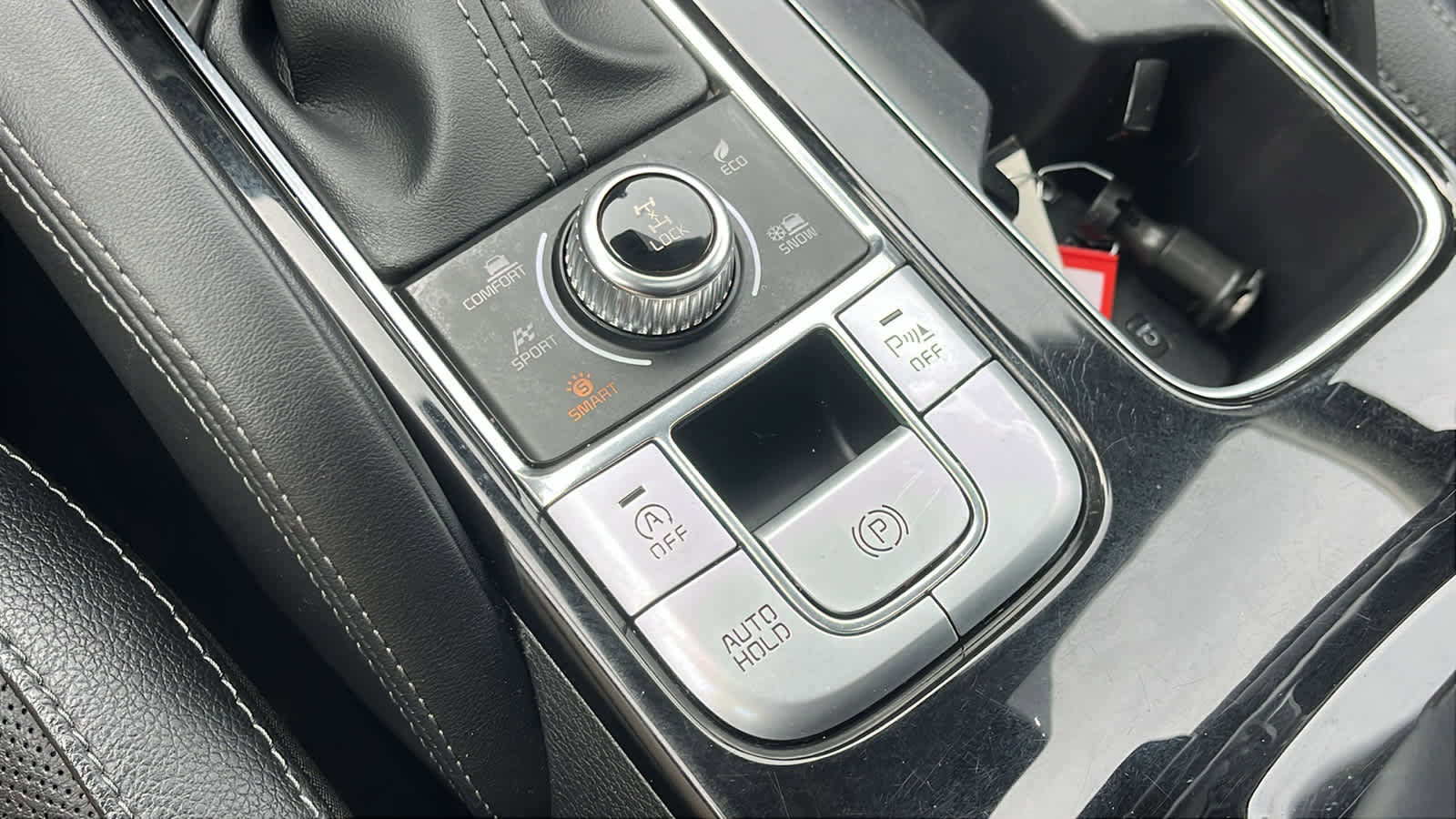 Used 2022 Kia Telluride EX w/ EX Premium Package image 27