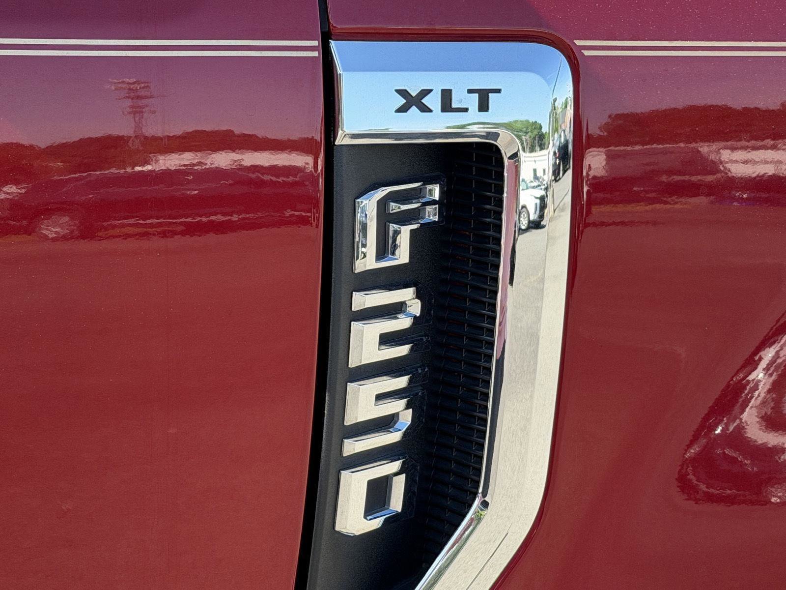 Used 2021 Ford F250 XLT w/ XLT Premium Package image 29