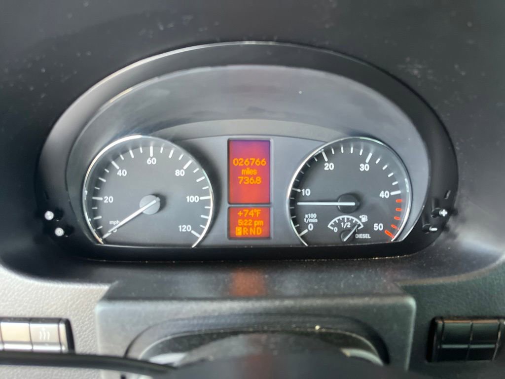 Used 2016 Mercedes-Benz Sprinter 2500 image 11