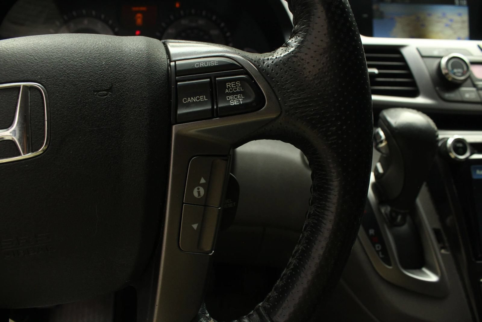 Used 2014 Honda Odyssey Touring image 32