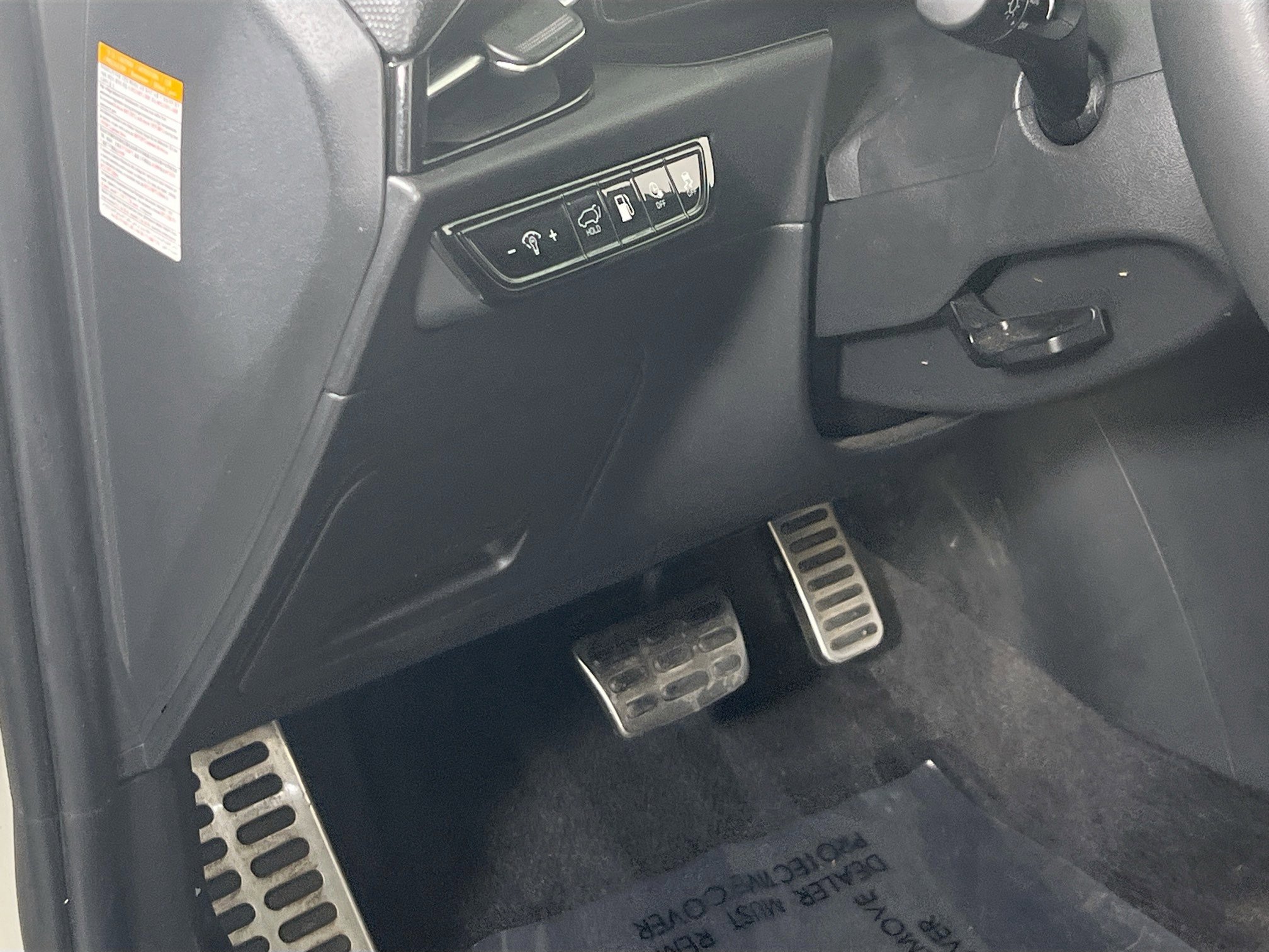Used 2023 Kia Niro SX Touring FWD image 10
