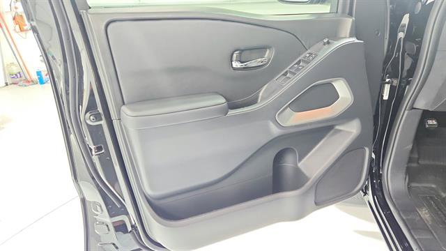 New 2026 Nissan Frontier SV image 19