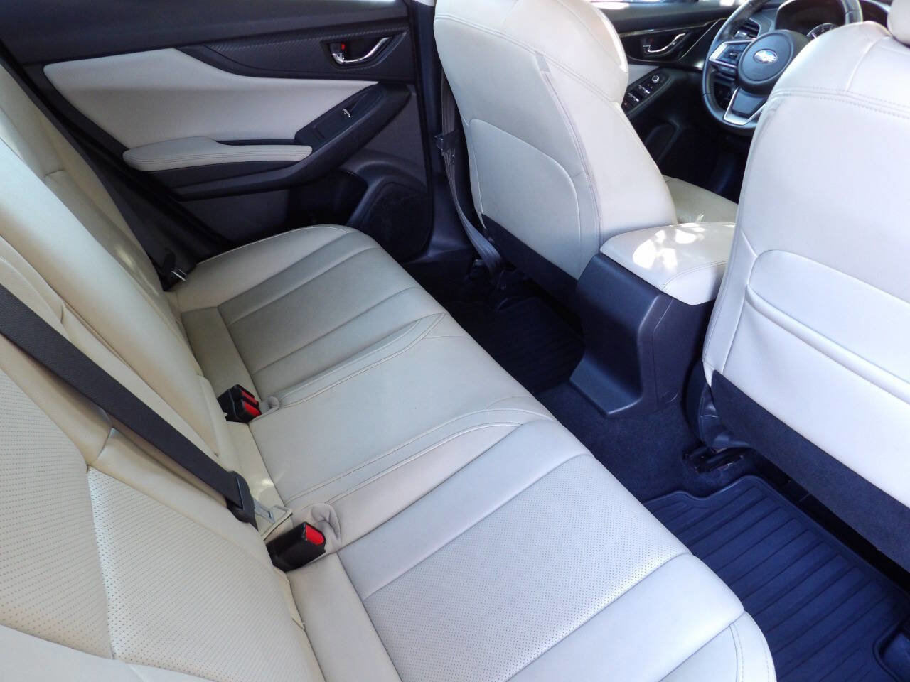 Used 2017 Subaru Impreza 2.0i Limited image 26