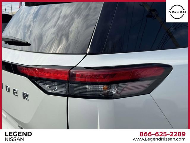 Certified 2023 Nissan Pathfinder SL image 10