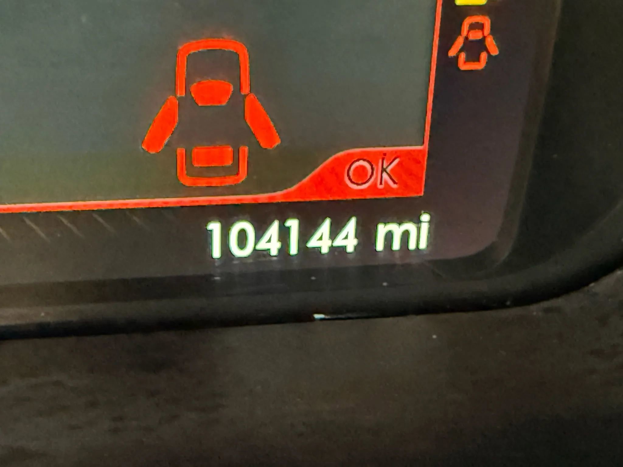 Used 2017 Lincoln Continental Select w/ Climate Package image 31