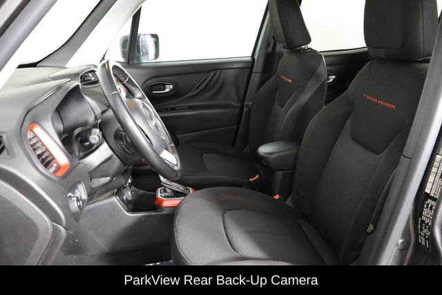 Used 2018 Jeep Renegade Trailhawk w/ Safety & Security Group AWD/4WD image 14