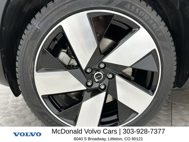Certified 2023 Volvo C40 P8 Recharge Ultimate image 10