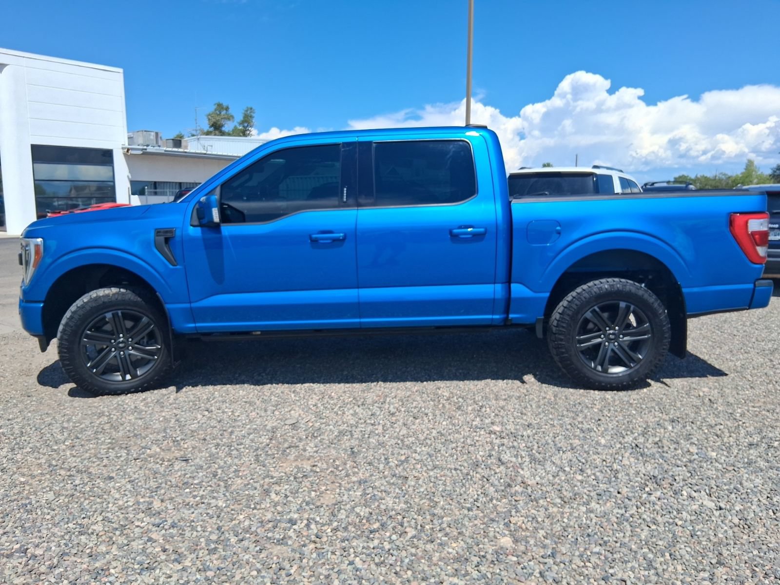 Used 2021 Ford F150 Lariat w/ Equipment Group 502A High AWD/4WD image 2
