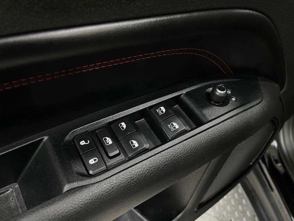 Used 2022 Jeep Compass Trailhawk image 14