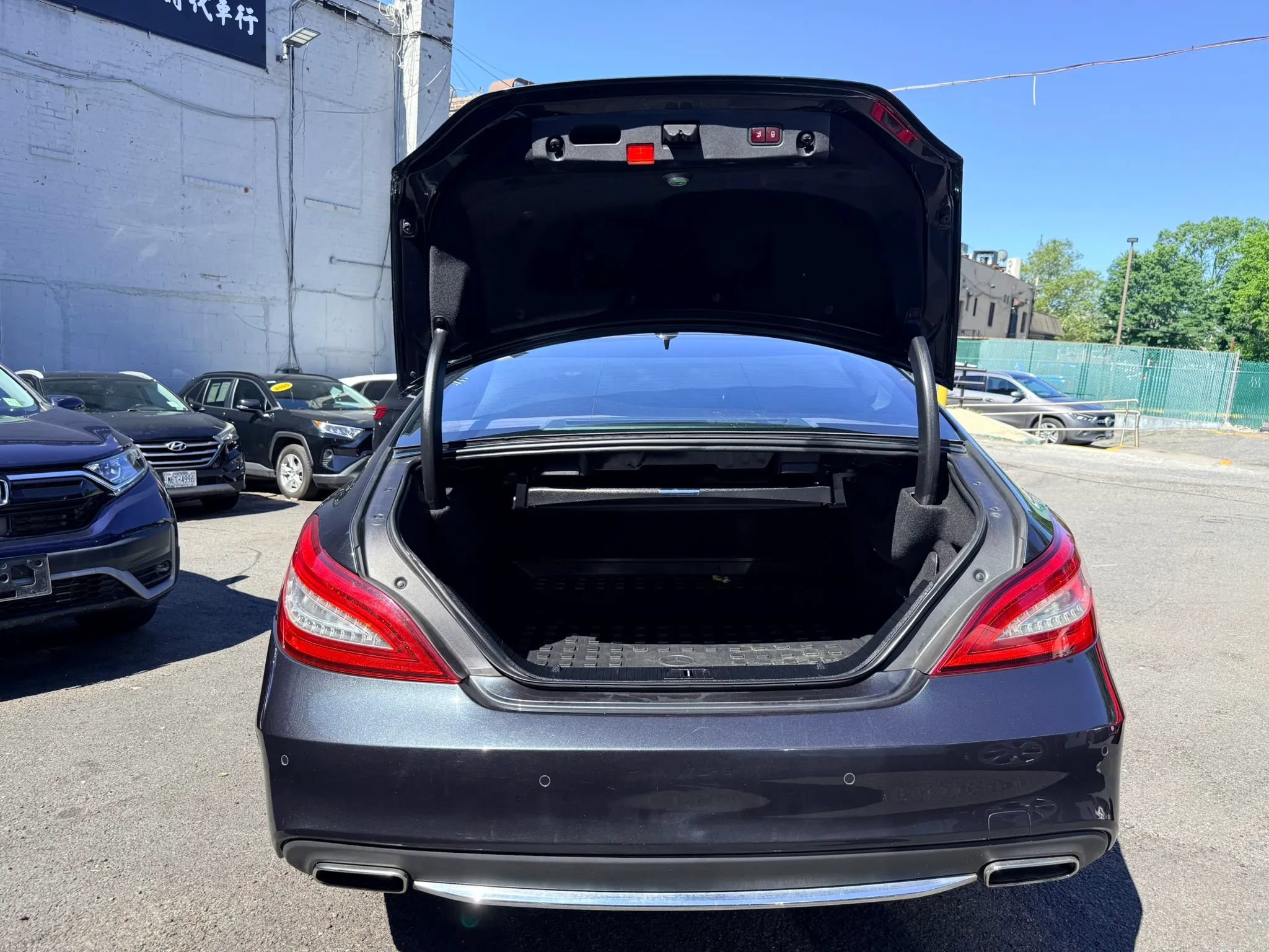 Used 2016 Mercedes-Benz CLS 550 4MATIC image 19