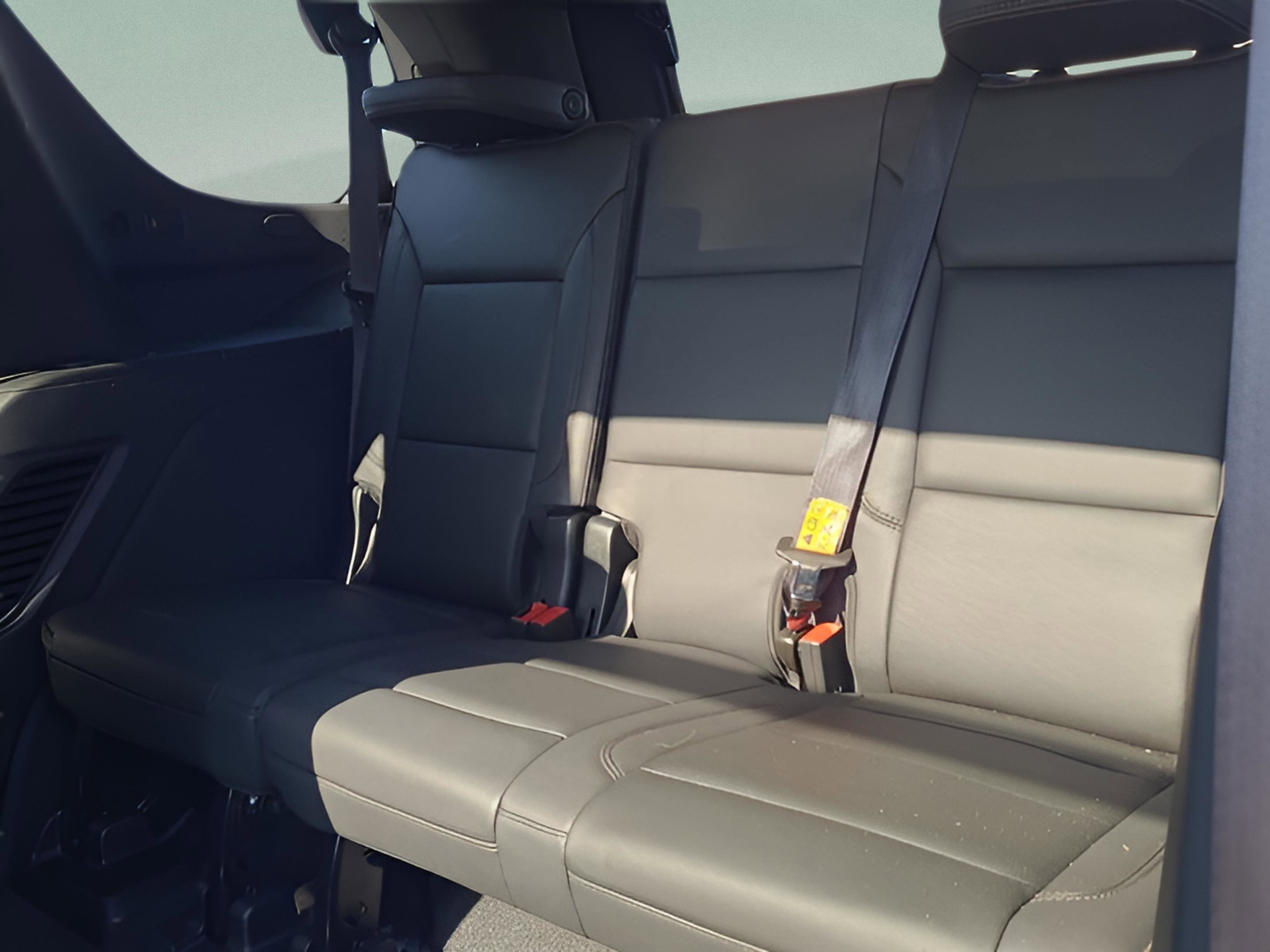 Used 2023 Chevrolet Tahoe High Country image 12