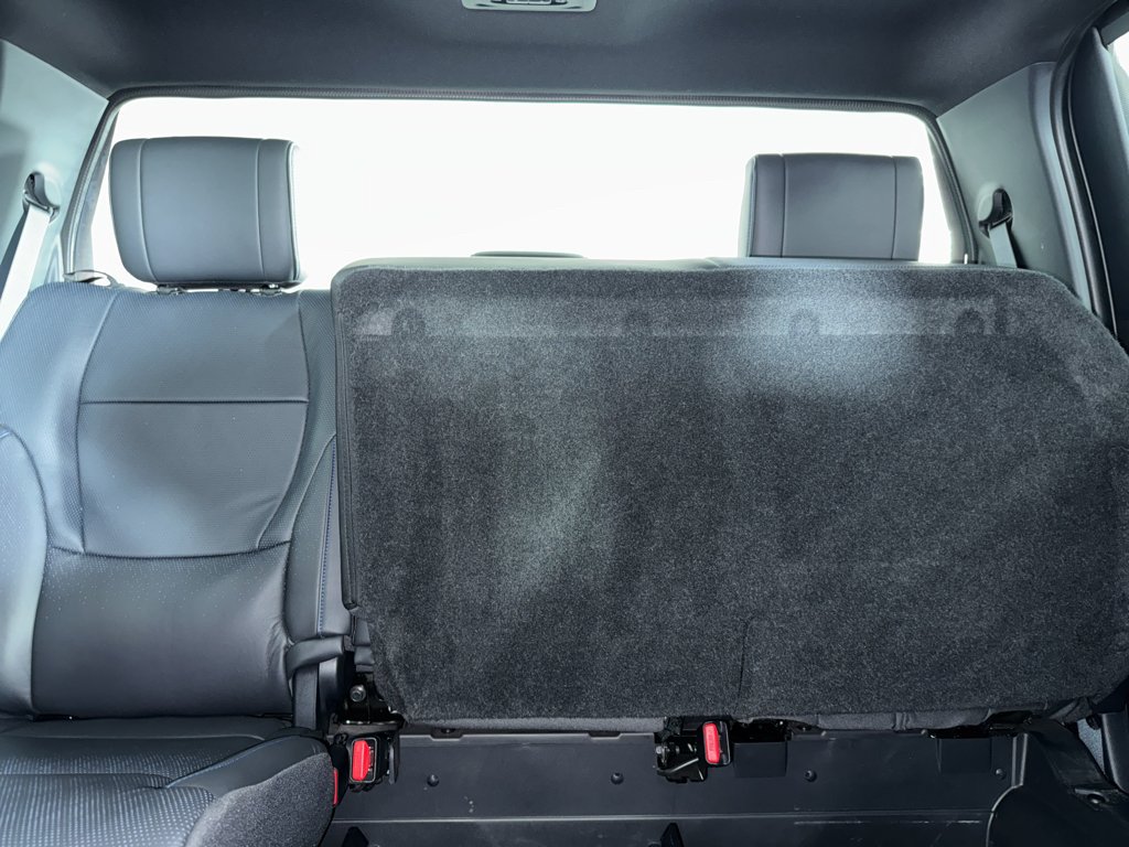 Used 2024 Toyota Tundra Platinum AWD/4WD image 5