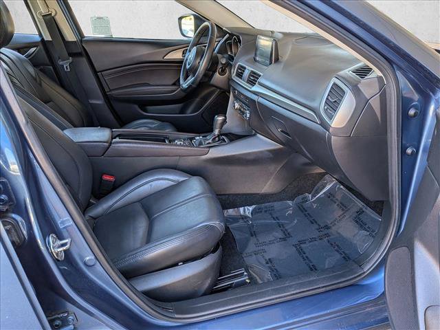 Used 2018 MAZDA MAZDA3 Touring FWD image 20