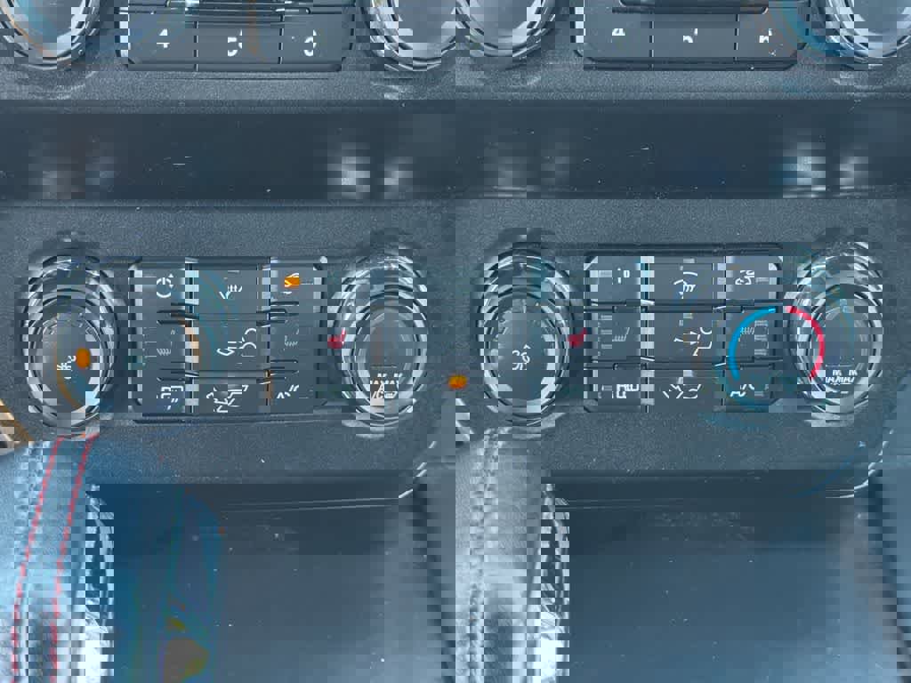 Used 2020 Ford F150 XLT w/ Equipment Group 302A Luxury image 29