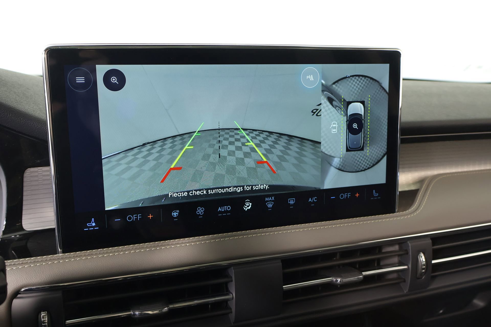 New 2026 Lincoln Corsair Premiere image 6