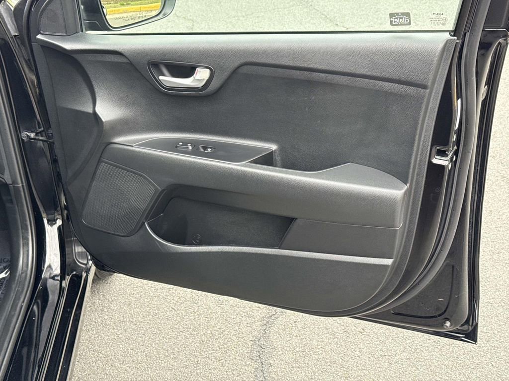 Used 2023 Kia Rio LX image 26