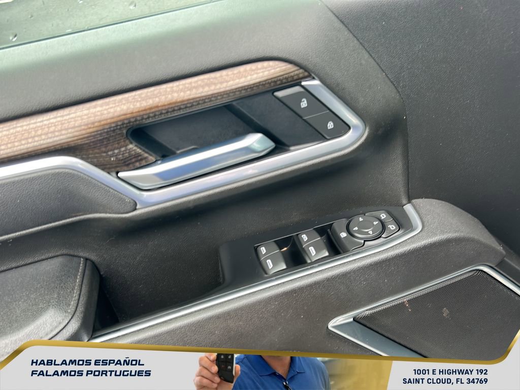 Used 2025 Chevrolet Silverado 2500 LT w/ Convenience Package image 11