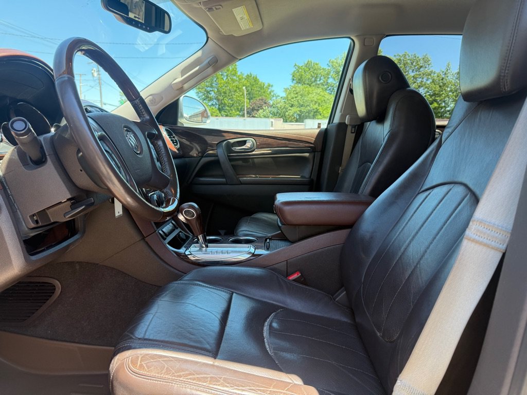 Used 2017 Buick Enclave Convenience FWD image 7