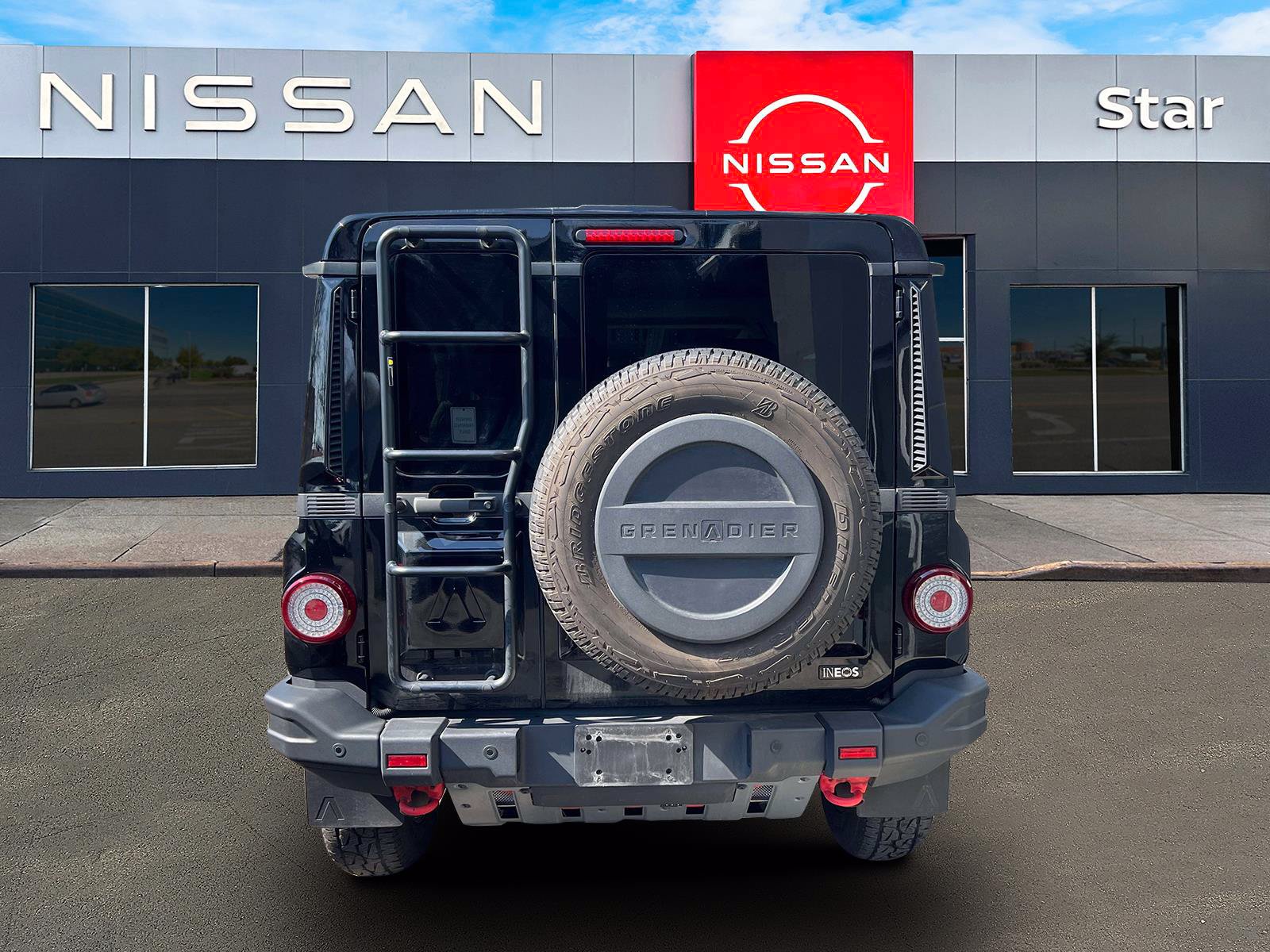 Used 2024 INEOS Grenadier AWD/4WD image 4