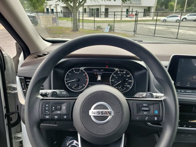 Used 2021 Nissan Rogue SV FWD image 24