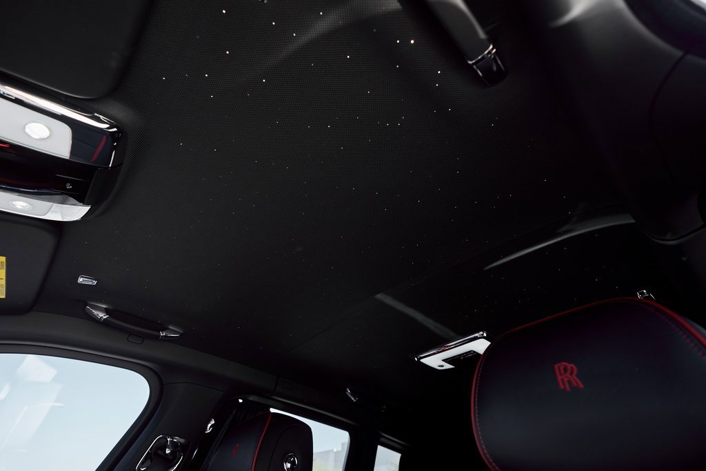 Used 2022 Rolls-Royce Cullinan Black Badge image 49