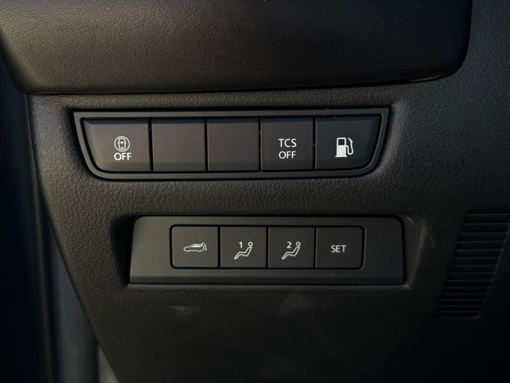 Used 2025 MAZDA CX-50 2.5 Hybrid w/ Premium Plus Pkg image 21