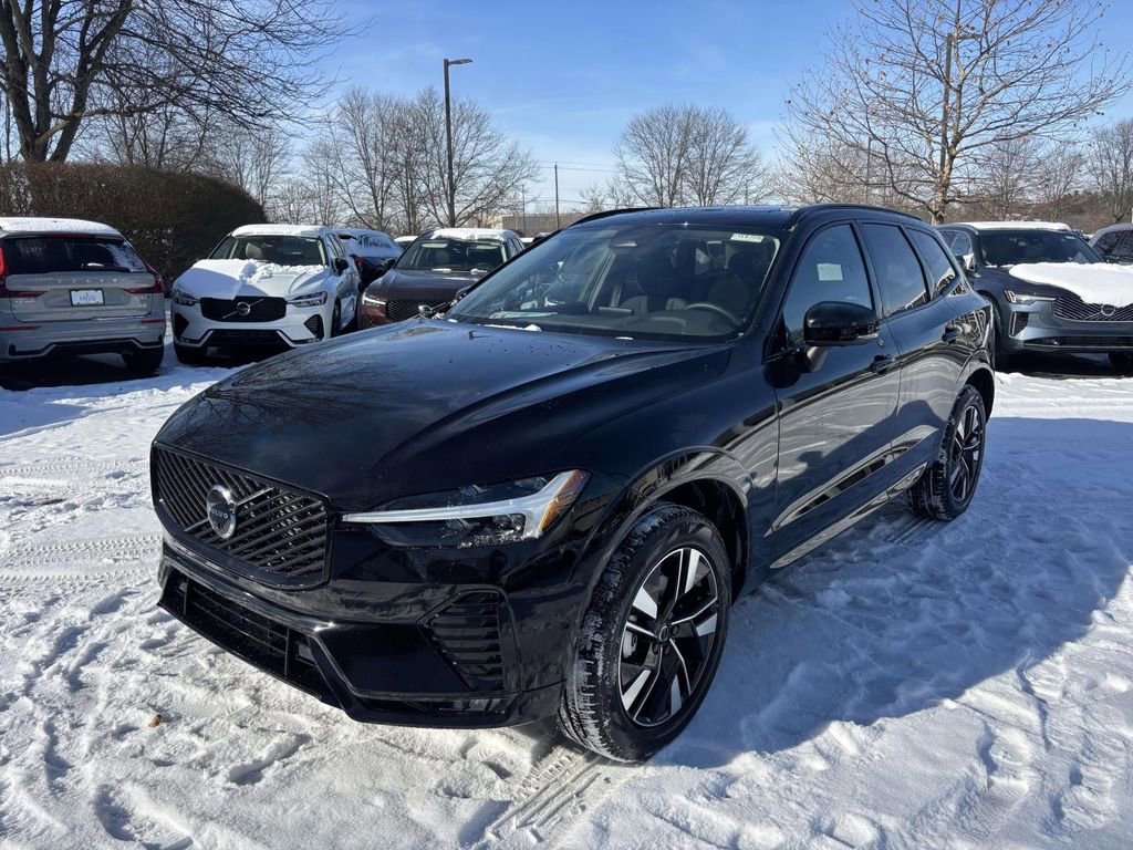 New 2026 Volvo XC60 B5 Plus w/ Protection Package Premier image 3
