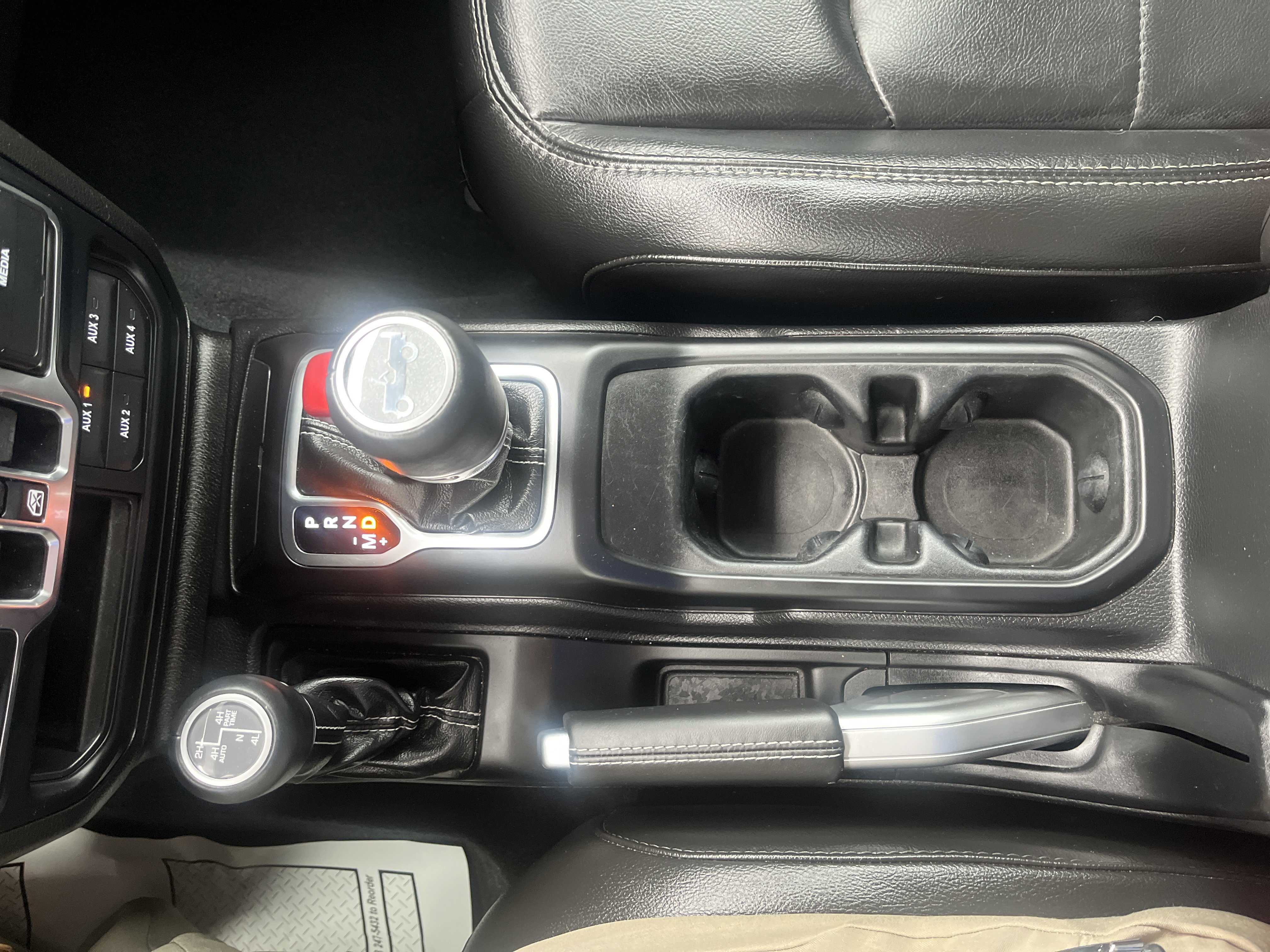 Used 2019 Jeep Wrangler Unlimited Sahara w/ Quick Order Package 24M Moab image 27