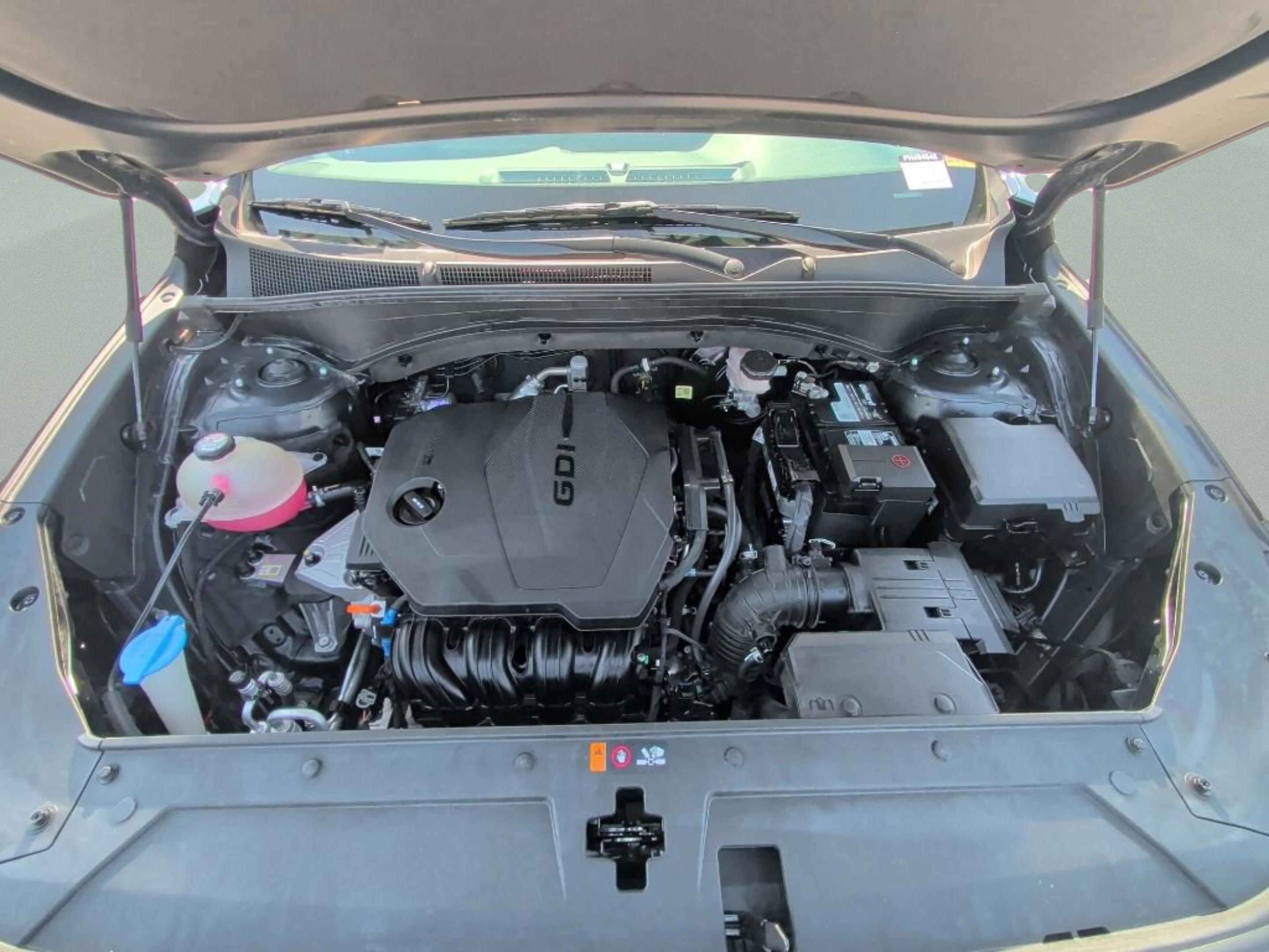 Used 2023 Hyundai Santa Fe SEL FWD image 10