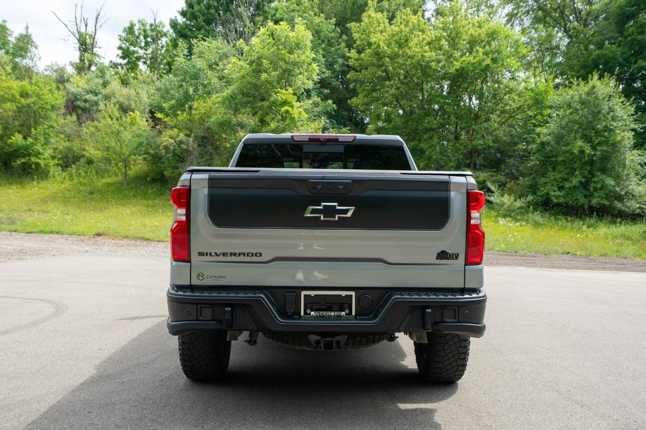 Used 2024 Chevrolet Silverado 1500 ZR2 w/ ZR2 Bison Edition AWD/4WD image 4