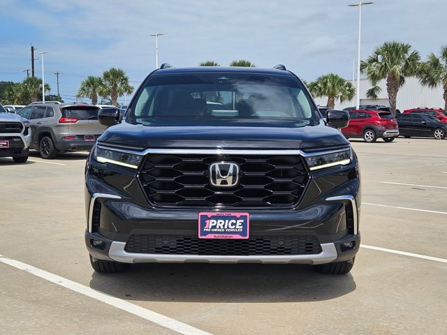 Used 2023 Honda Pilot Elite image 2