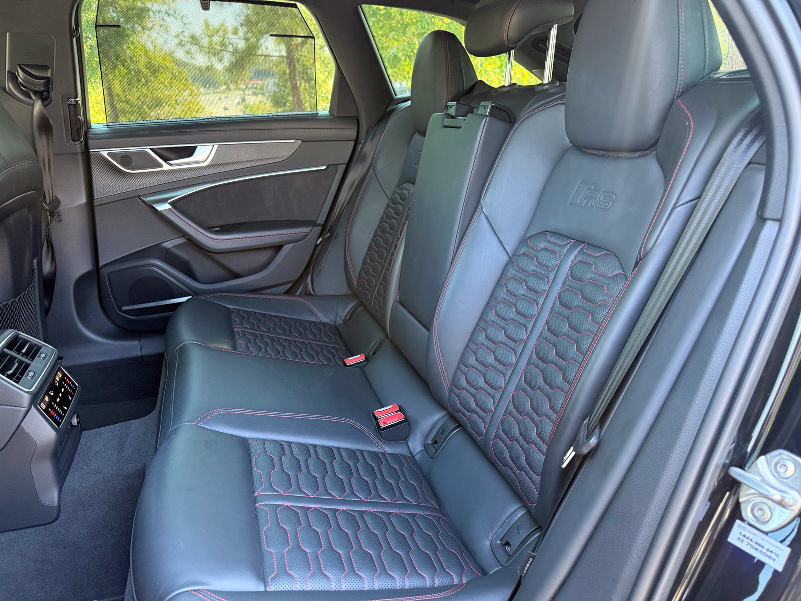 Used 2021 Audi RS 6 w/ Executive Package AWD/4WD image 41