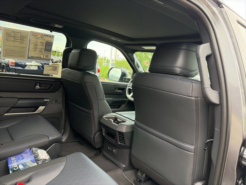 Used 2026 Toyota Sequoia Platinum AWD/4WD image 17