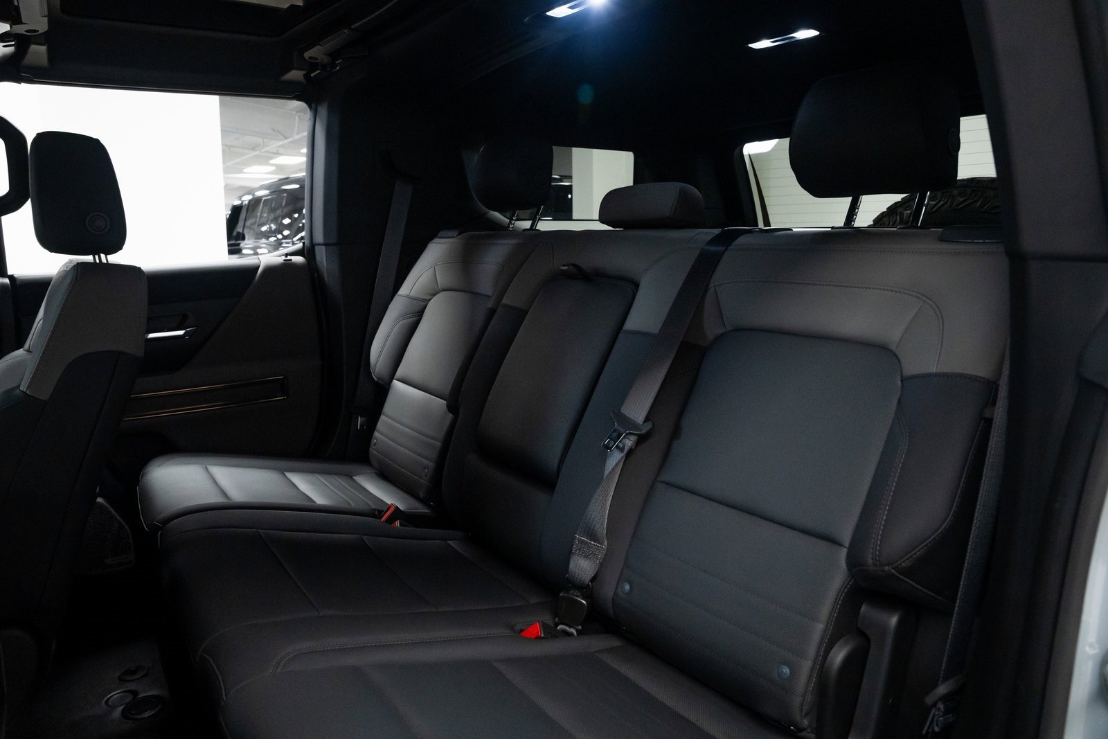 Used 2024 GMC Hummer EV 2X w/ Extreme Off-Road Package image 20