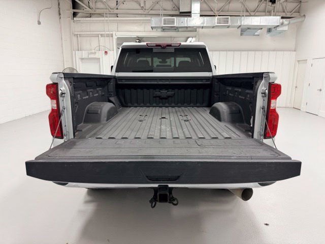 Certified 2022 Chevrolet Silverado 2500 LTZ w/ LTZ Premium Package AWD/4WD image 24