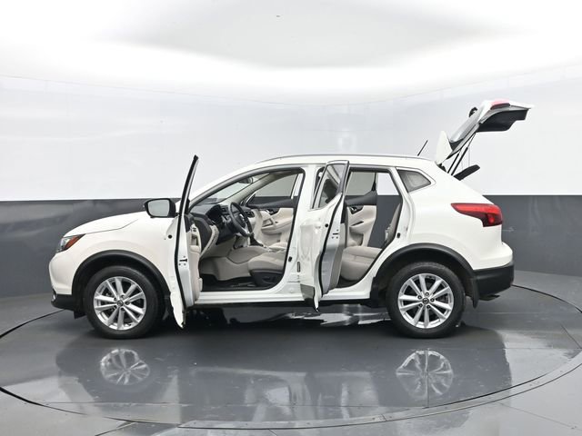 Used 2019 Nissan Rogue Sport SV w/ Technology Package AWD/4WD image 31