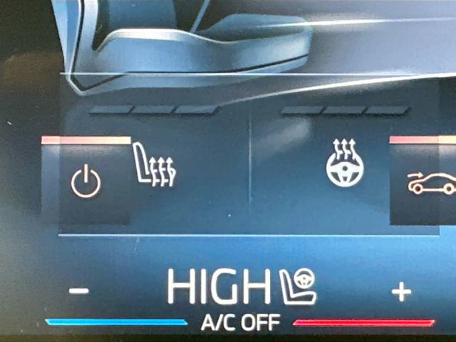 Used 2025 BMW X1 xDrive28i AWD/4WD image 17