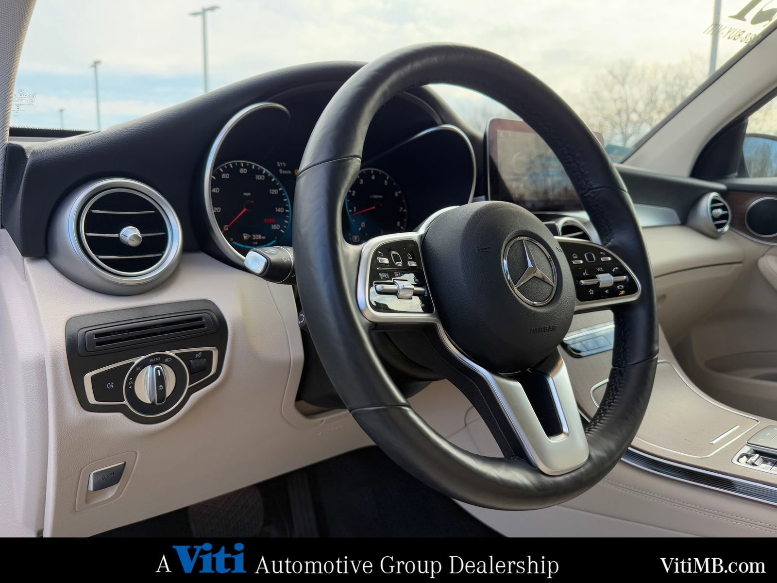 Certified 2021 Mercedes-Benz GLC 300 4MATIC image 17