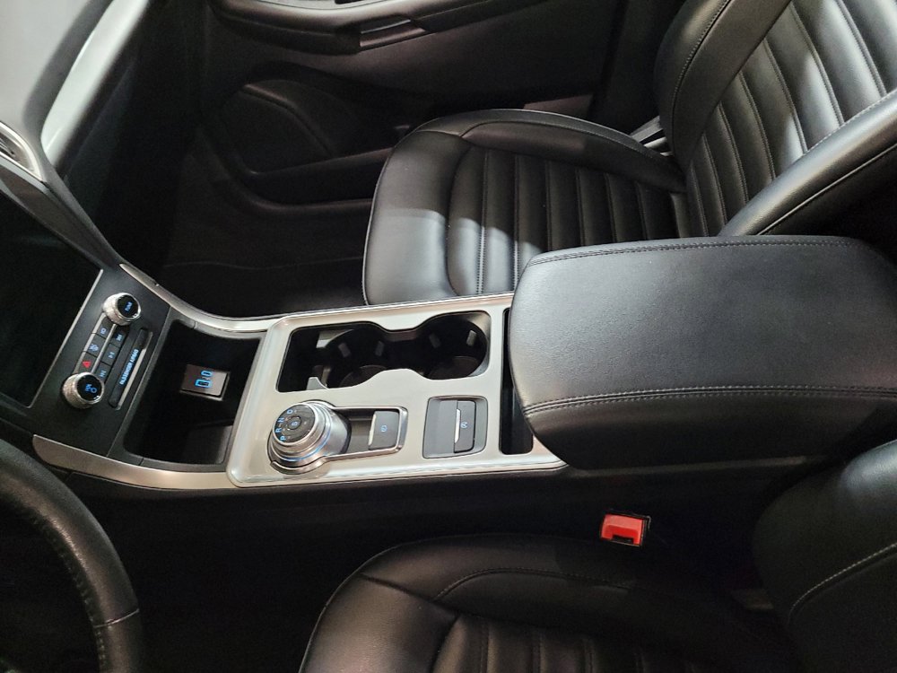 Used 2024 Ford Edge SEL image 26