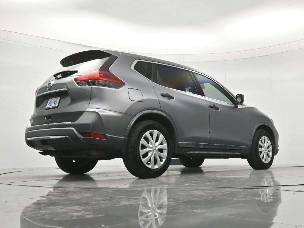 Used 2018 Nissan Rogue S FWD image 39
