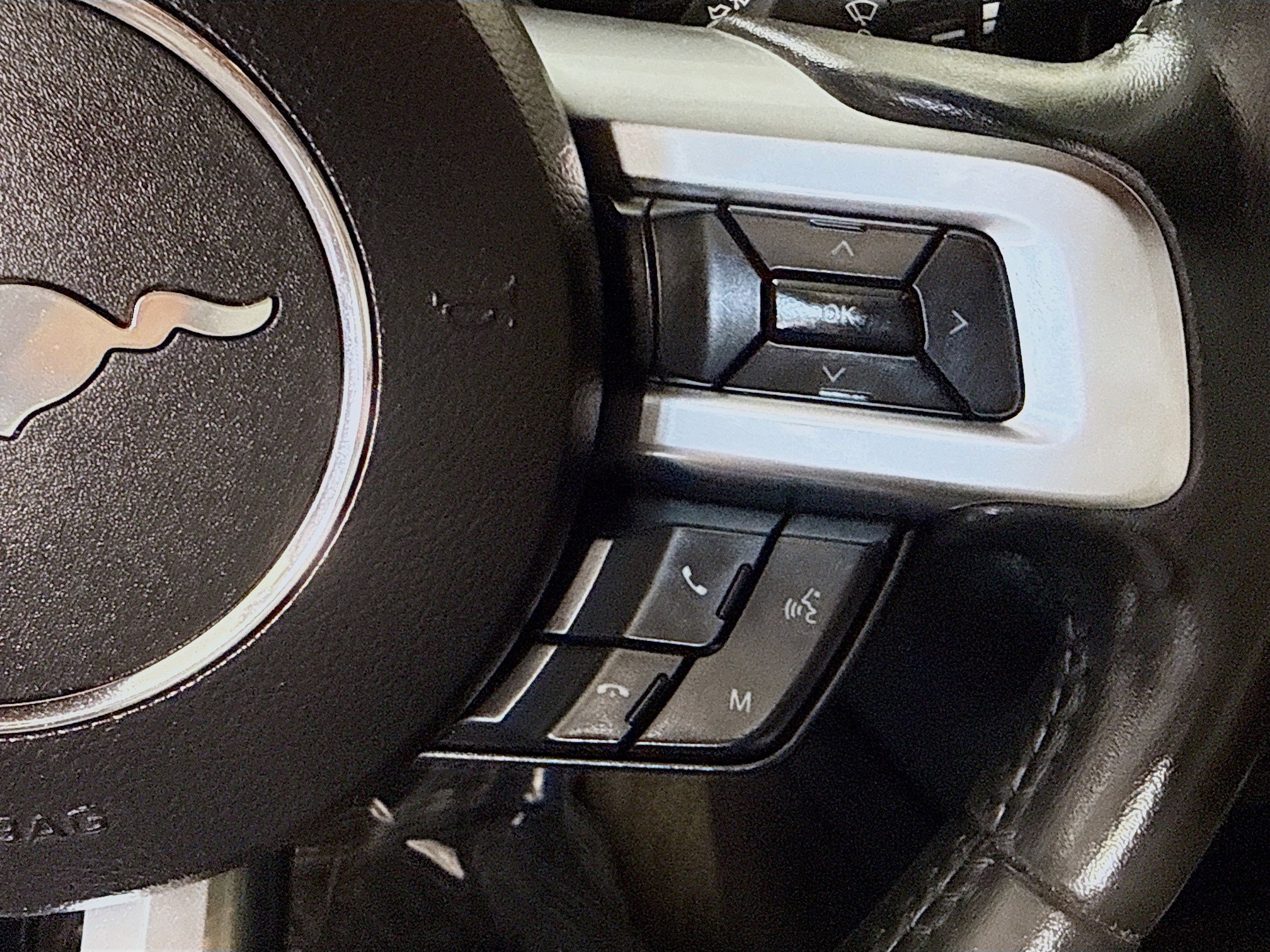 Used 2018 Ford Mustang EcoBoost w/ Ecoboost Performance Package image 15