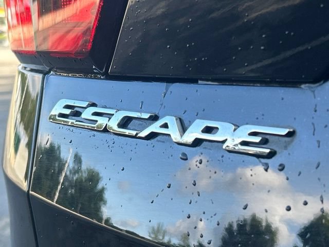 Used 2019 Ford Escape Titanium AWD/4WD image 18