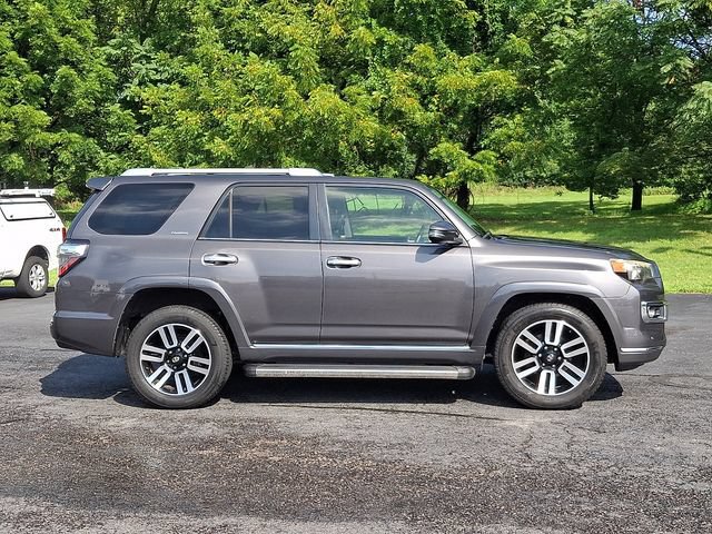 Used 2014 Toyota 4Runner Limited AWD/4WD image 10