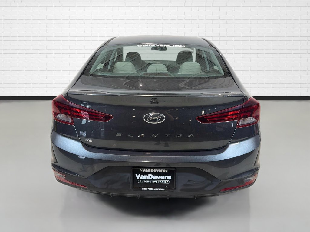 Used 2020 Hyundai Elantra SE FWD image 8