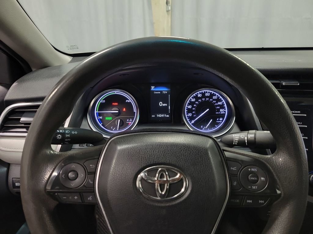Used 2018 Toyota Camry LE FWD image 14