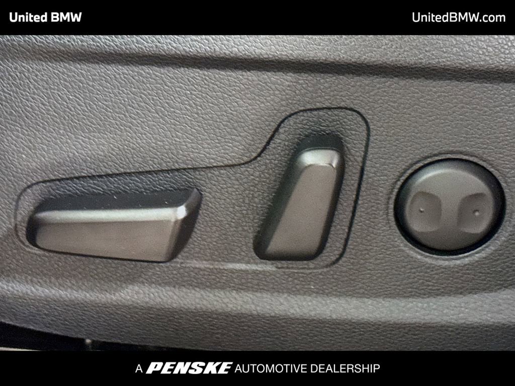 Used 2021 Hyundai Palisade SEL w/ Premium Package image 4