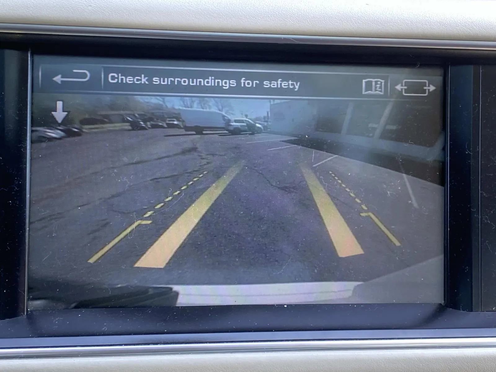 Used 2016 Land Rover Range Rover Autobiography image 28