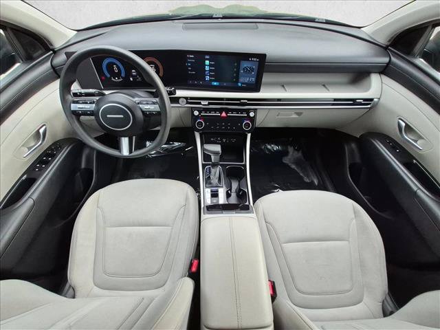 Certified 2025 Hyundai Tucson SEL AWD/4WD image 19